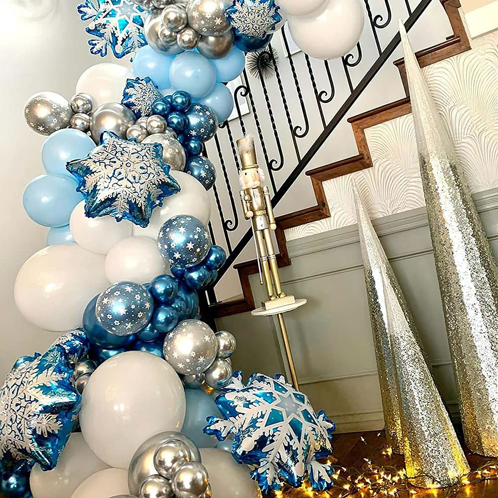 Disney Frozen Christmas Party Ideas - Xmas Party Theme - Decorative Balloons