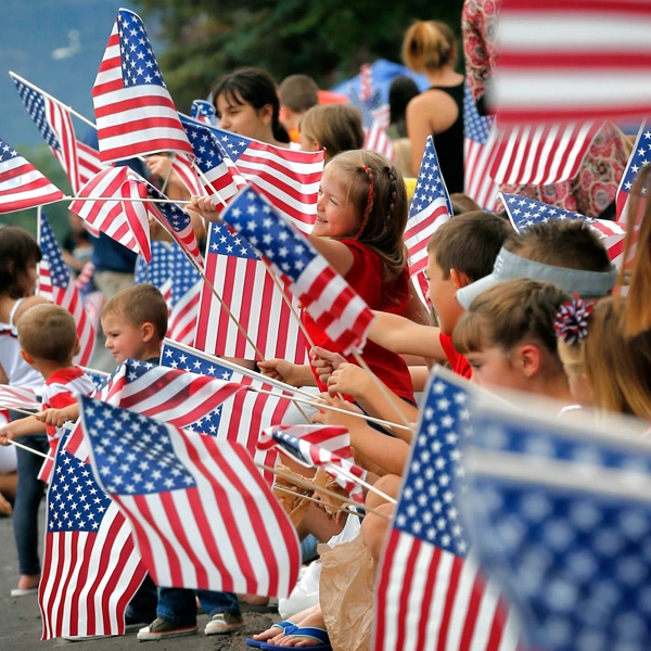 4th of July Photo Ops: Creative Ideas for Patriotic Party Pictures