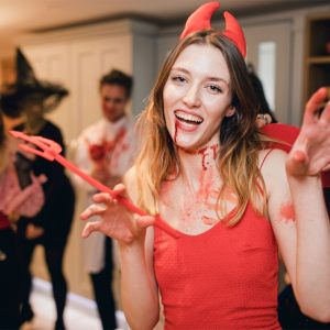 How to Throw a Halloween Party - The Ultimate Guide - Decorations - Supplies - Games - Food - Scare Zones