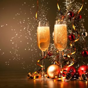 How to Throw a Christmas Day Party - The Ultimate Guide - Decorations - Supplies - Food and Music and Games