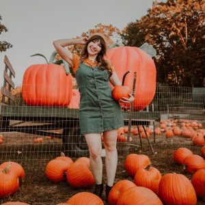 How to Throw a Pumpkin Patch Halloween Party - The Ultimate Guide - Decorations - Supplies - Food - Drink - Games - Ideas - Inspiration