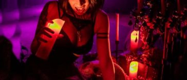 How to Throw a Vampire's Ball Halloween Party - The Ultimate Guide - Decorations - Supplies - Food - Drink - Games - Ideas - Inspiration