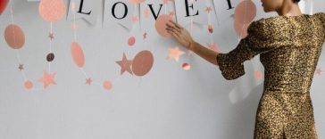 How to Throw a Artistic Love Engagement Party - The Ultimate Guide - Decorations - Supplies - Food - Drink - Games - Ideas - Inspiration
