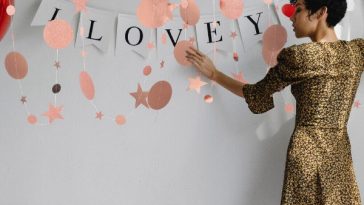 How to Throw a Artistic Love Engagement Party - The Ultimate Guide - Decorations - Supplies - Food - Drink - Games - Ideas - Inspiration