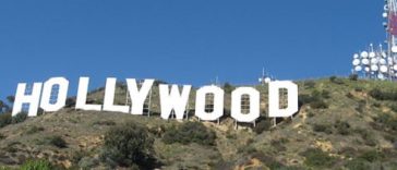 How to Throw a Hollywood Glamor Engagement Party - The Ultimate Guide - Decorations - Supplies - Food - Drink - Games - Ideas - Inspiration